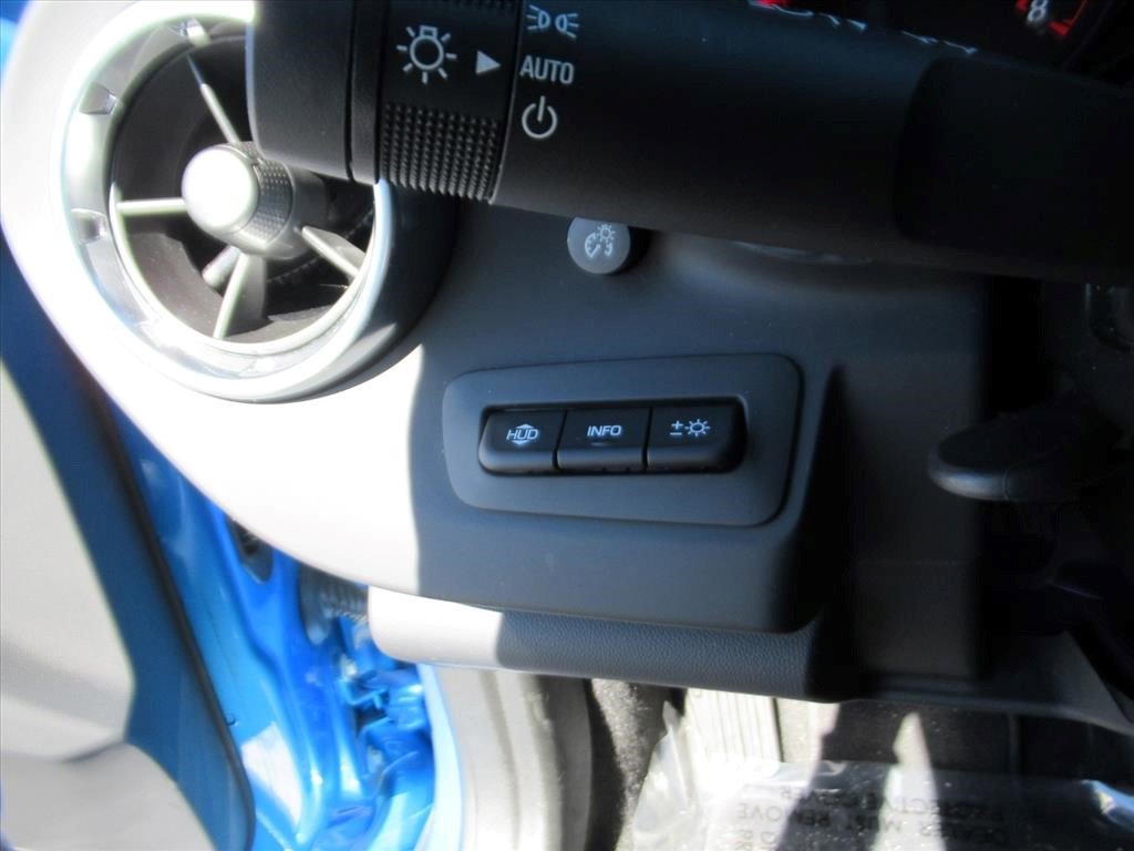 Certified 2024 Chevrolet Camaro LT image 18