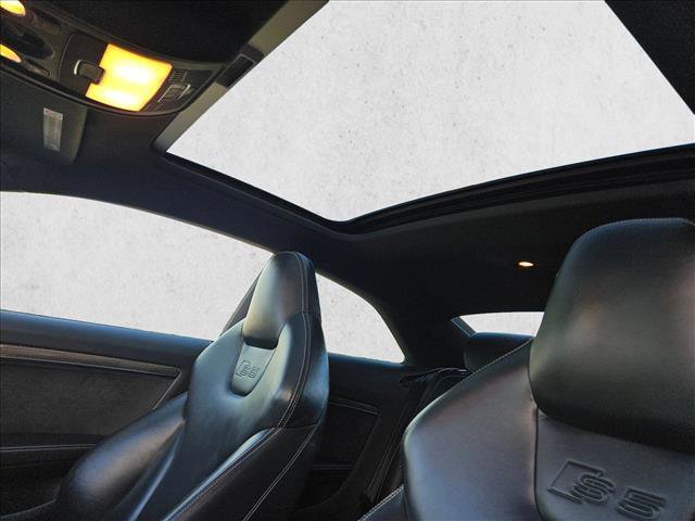 Used 2016 Audi S5 Prestige image 9
