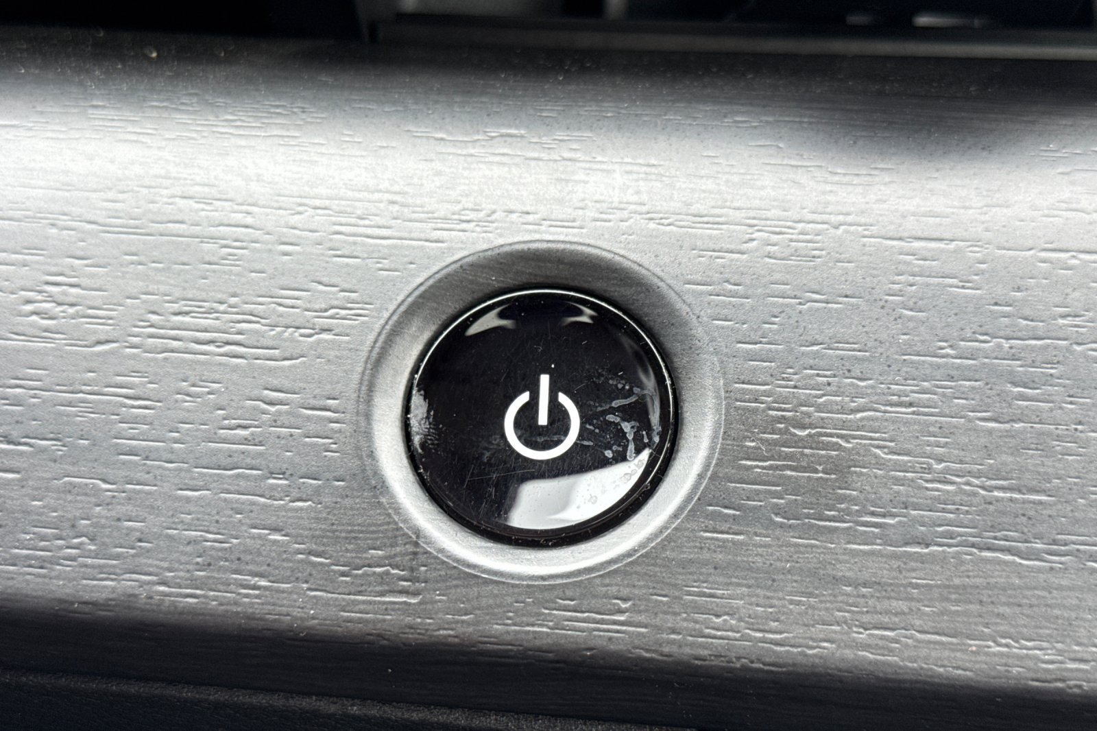 Used 2023 Nissan Ariya AWD image 33