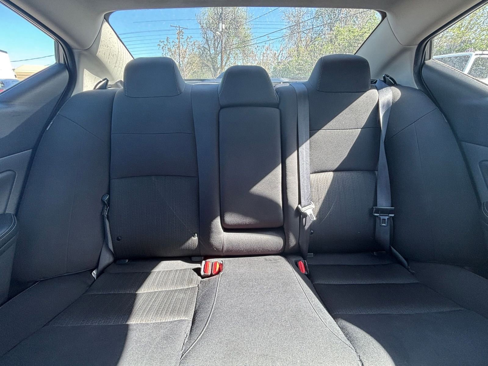 Used 2025 Nissan Altima 2.5 SV image 36