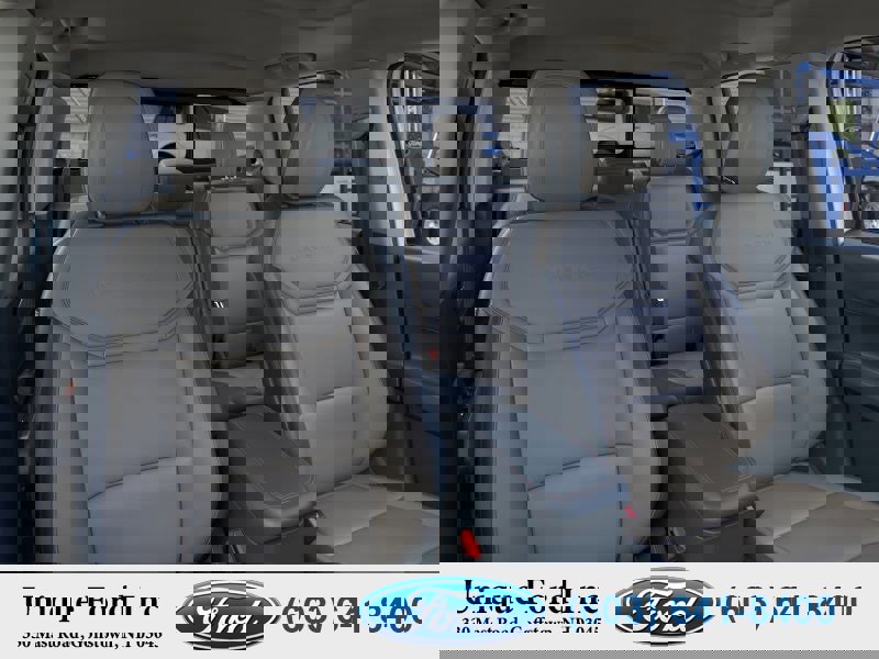 New 2026 Ford Maverick Lariat w/ 4K Tow Package image 34