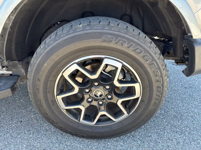 Used 2024 Ford Bronco Outer Banks AWD/4WD image 10