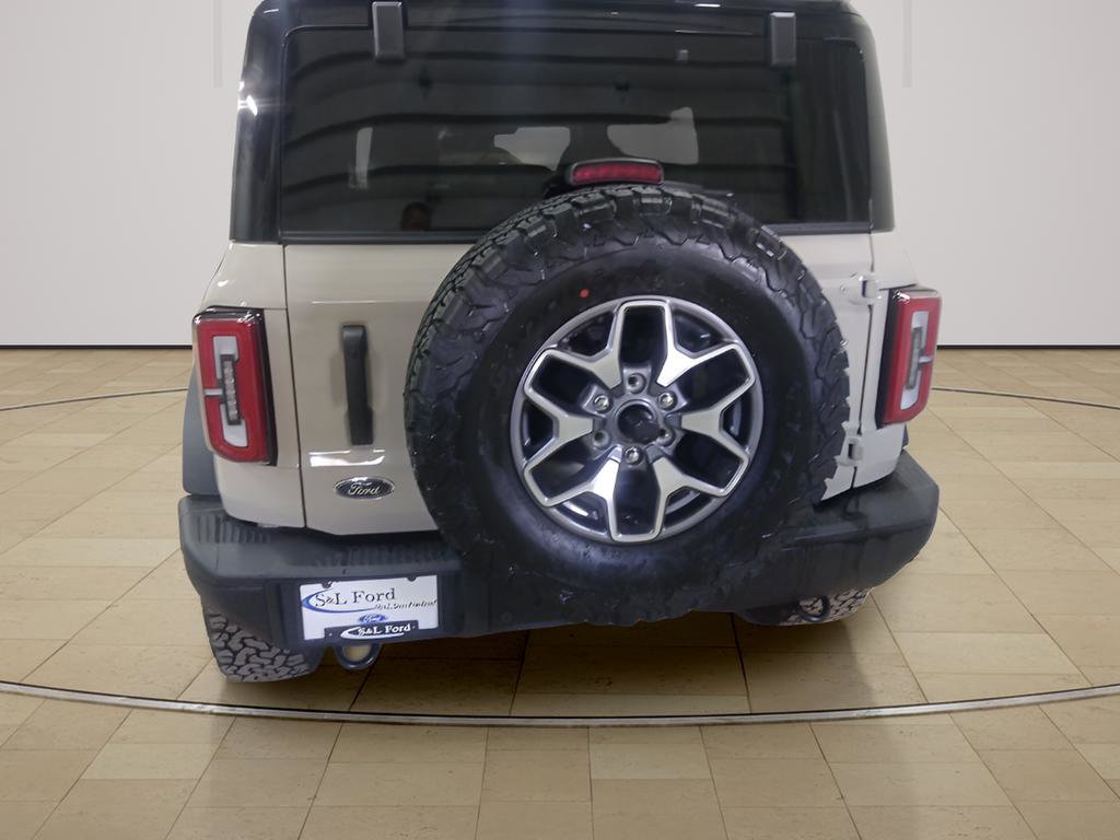 Certified 2025 Ford Bronco Badlands image 22