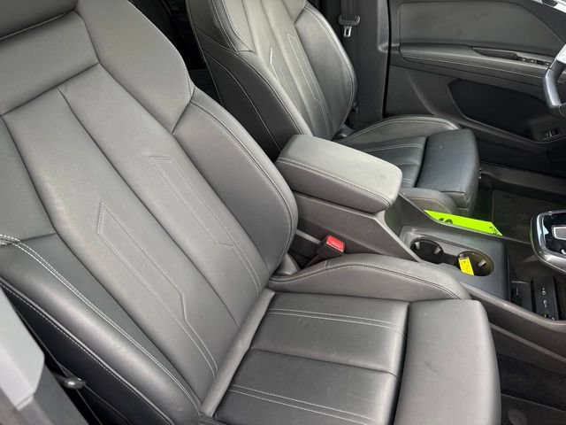 Used 2023 Audi Q4 e-tron Premium Plus w/ Premium Plus AWD/4WD image 16