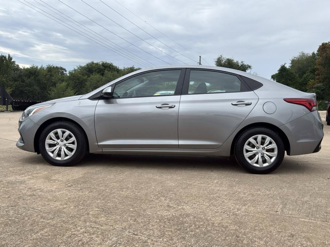 Used 2021 Hyundai Accent SE FWD image 8