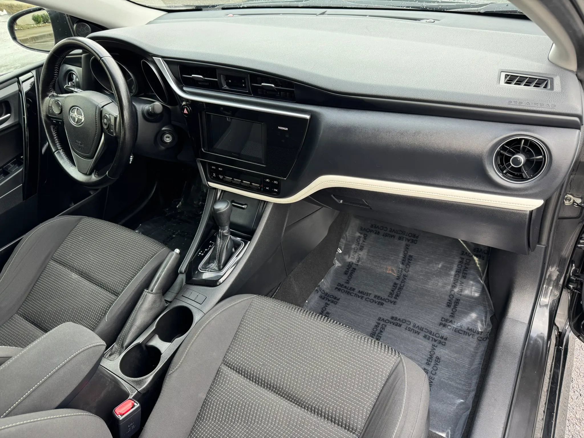 Used 2016 Scion iM Hatchback 4D image 23