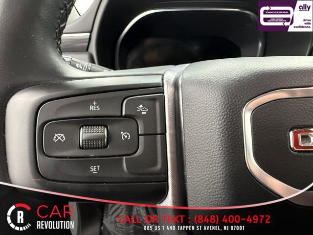 Used 2024 GMC Yukon XL SLT image 18