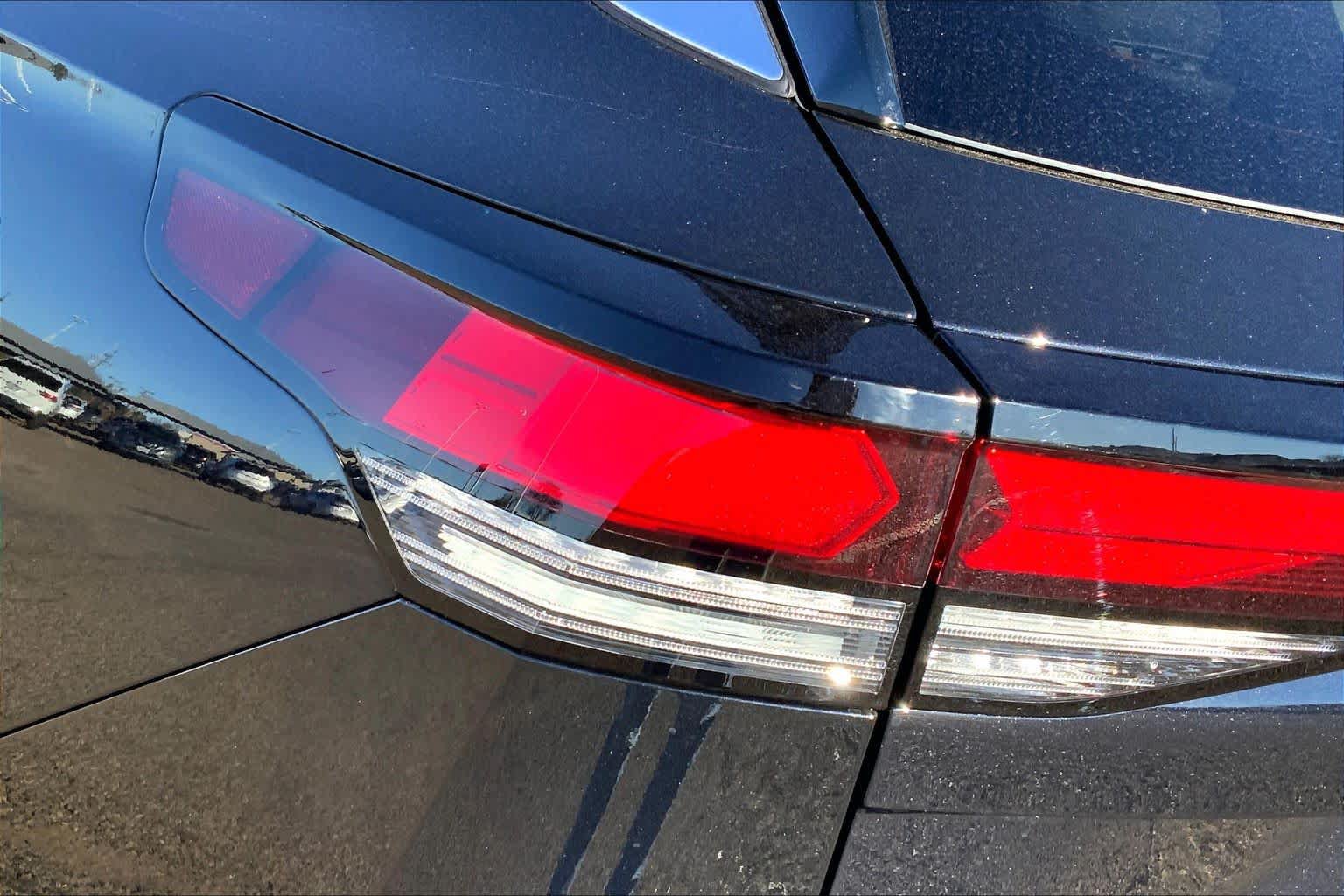 Used 2026 Volkswagen Tiguan S FWD image 14