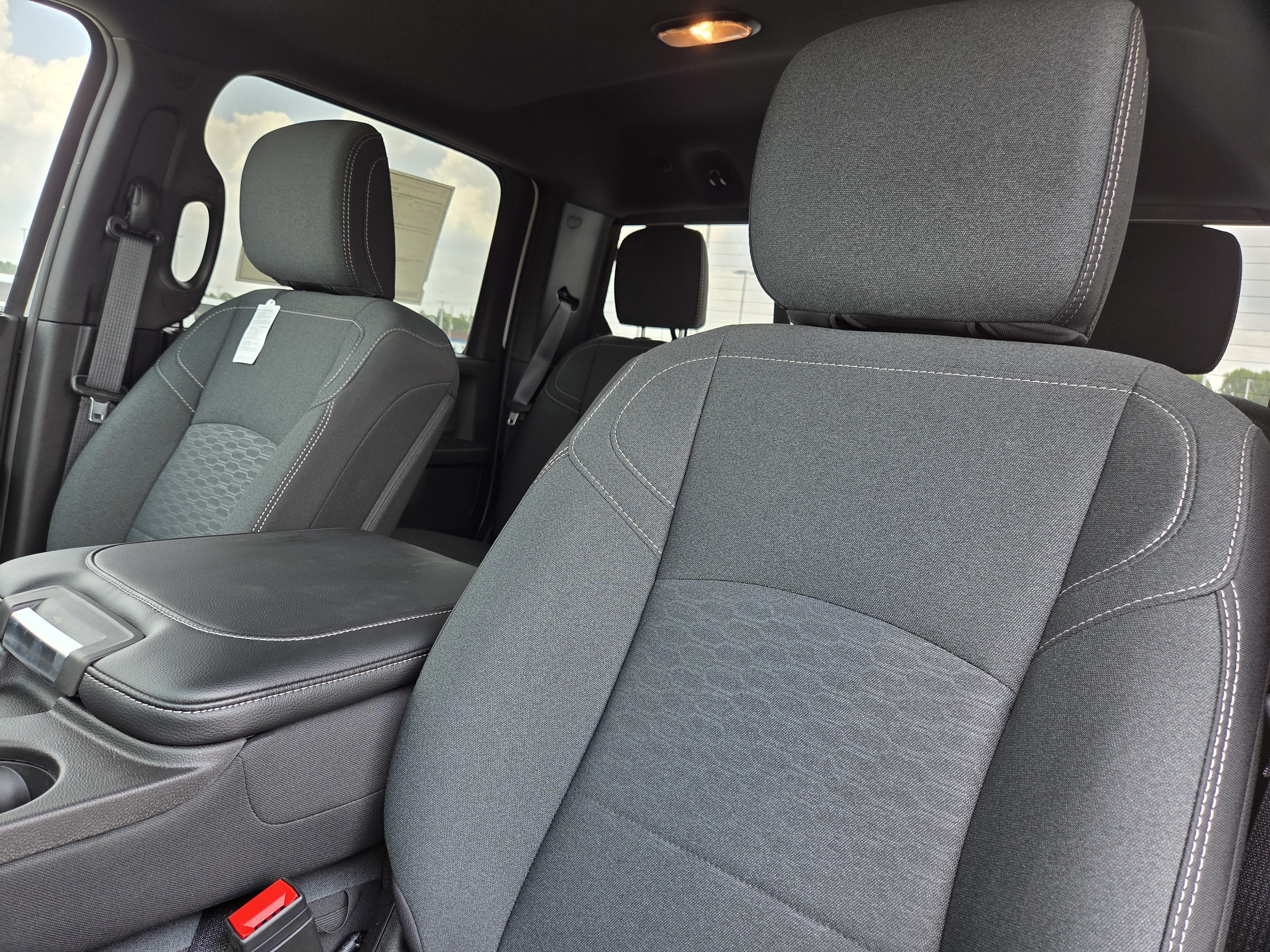 New 2026 RAM 3500 Tradesman AWD/4WD image 21