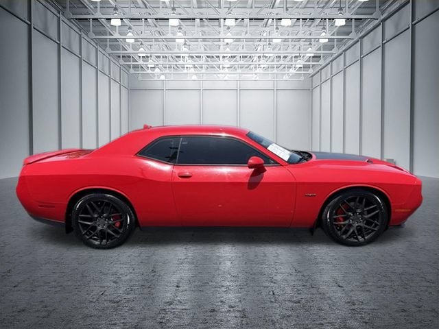 Used 2015 Dodge Challenger R/T Plus RWD image 6