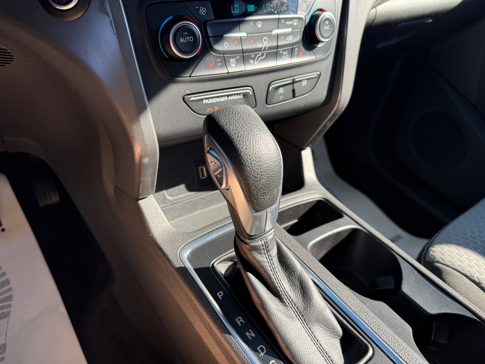 Used 2019 Ford Escape SE AWD/4WD image 7