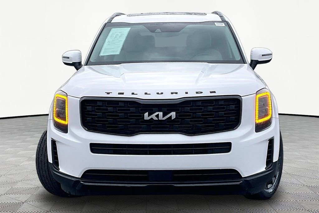 Used 2022 Kia Telluride EX w/ EX Premium Package AWD/4WD image 2