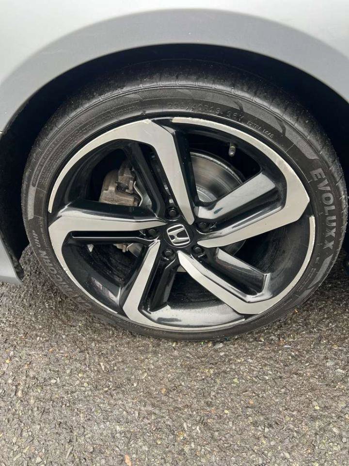 Used 2019 Honda Accord Sport image 12
