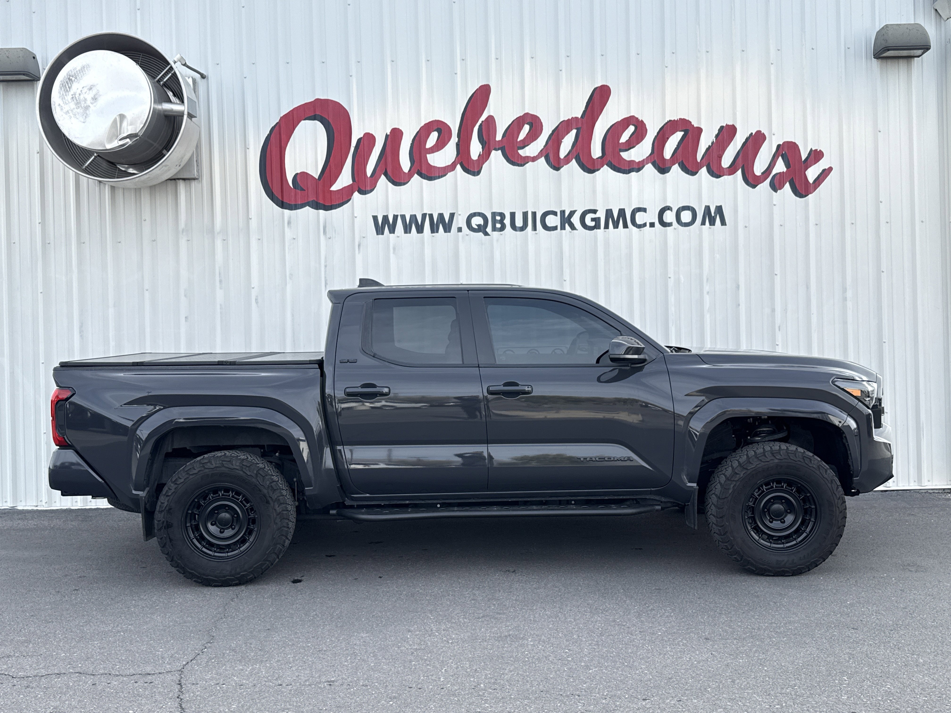 Used 2024 Toyota Tacoma SR5 image 24