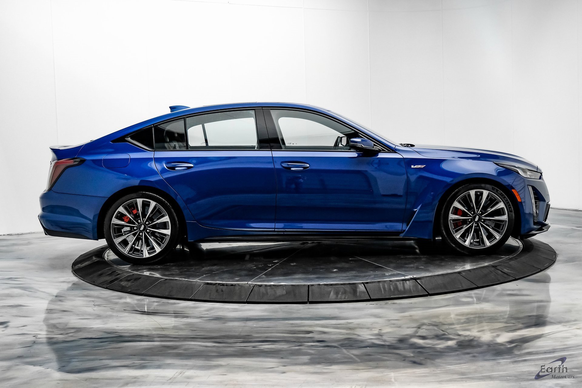 Used 2022 Cadillac CT5 V Blackwing image 16