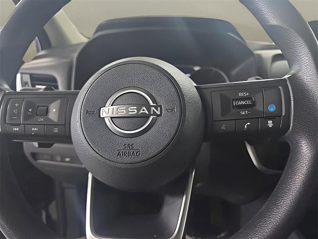 Used 2024 Nissan Rogue SV image 23