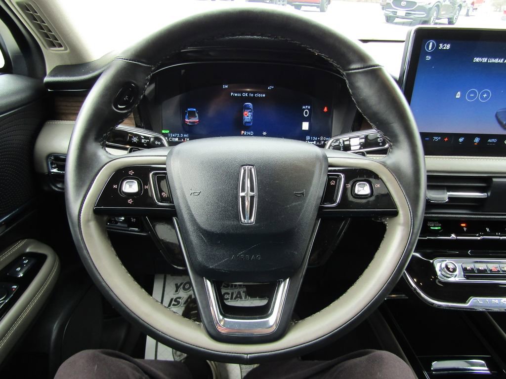 Used 2025 Lincoln Corsair Grand Touring w/ Equipment Group 301A AWD/4WD image 22