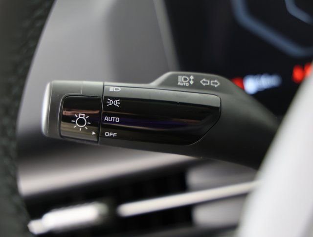 New 2026 Kia Sportage SX image 24