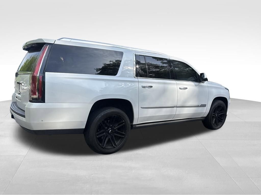Used 2020 Cadillac Escalade ESV Premium Luxury RWD image 12
