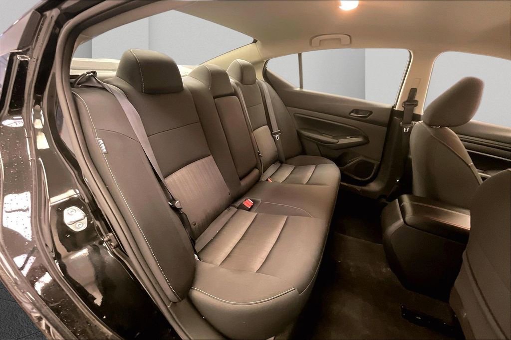 Certified 2024 Nissan Altima 2.5 SV FWD image 14