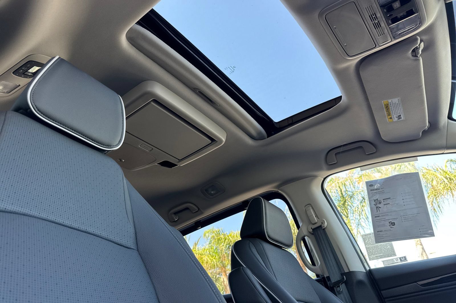 Used 2026 Honda Odyssey Elite image 22