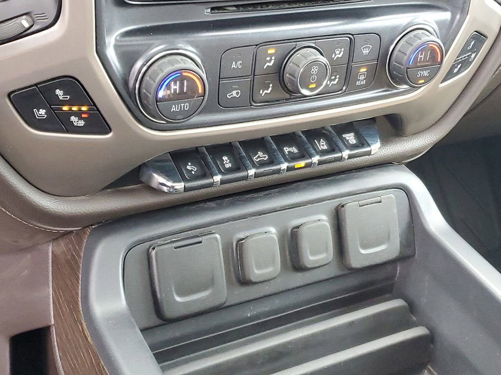 Used 2019 GMC Sierra 3500 Denali w/ Duramax Plus Package image 20