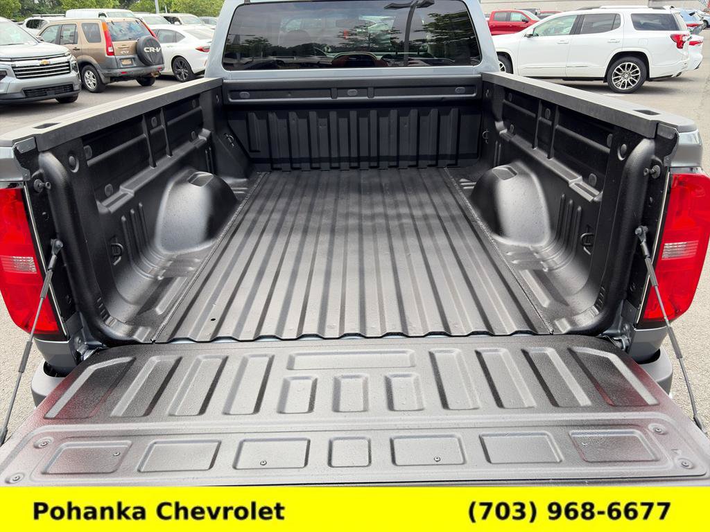 Used 2021 Chevrolet Colorado W/T AWD/4WD image 6