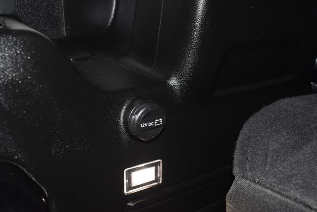 Used 2020 Jeep Wrangler Sport S image 30