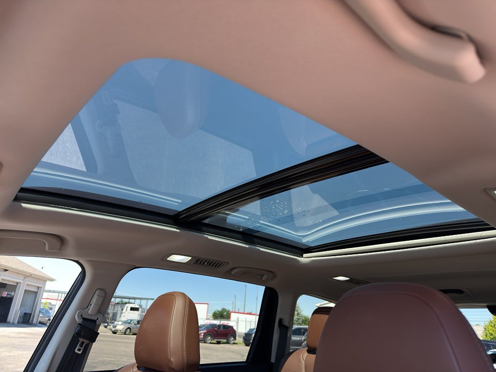 Used 2022 Subaru Ascent Touring w/ Popular Package #2A AWD/4WD image 12