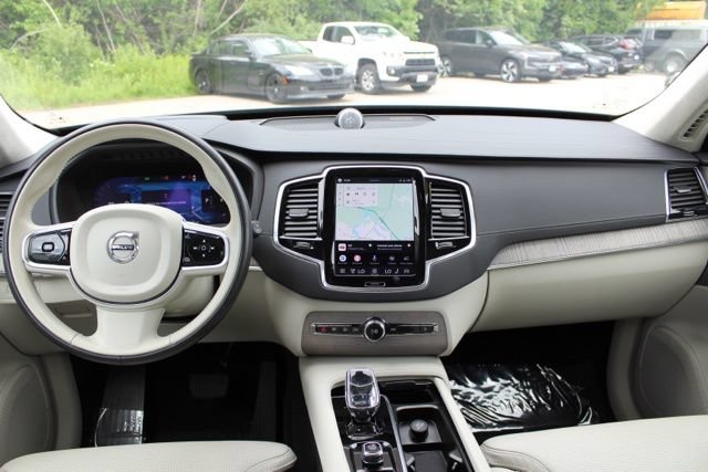 Used 2024 Volvo XC90 B6 Ultimate w/ Lounge Package AWD/4WD image 26