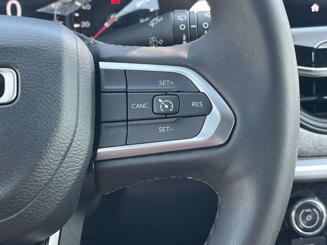 Used 2023 Jeep Compass Latitude AWD/4WD image 27