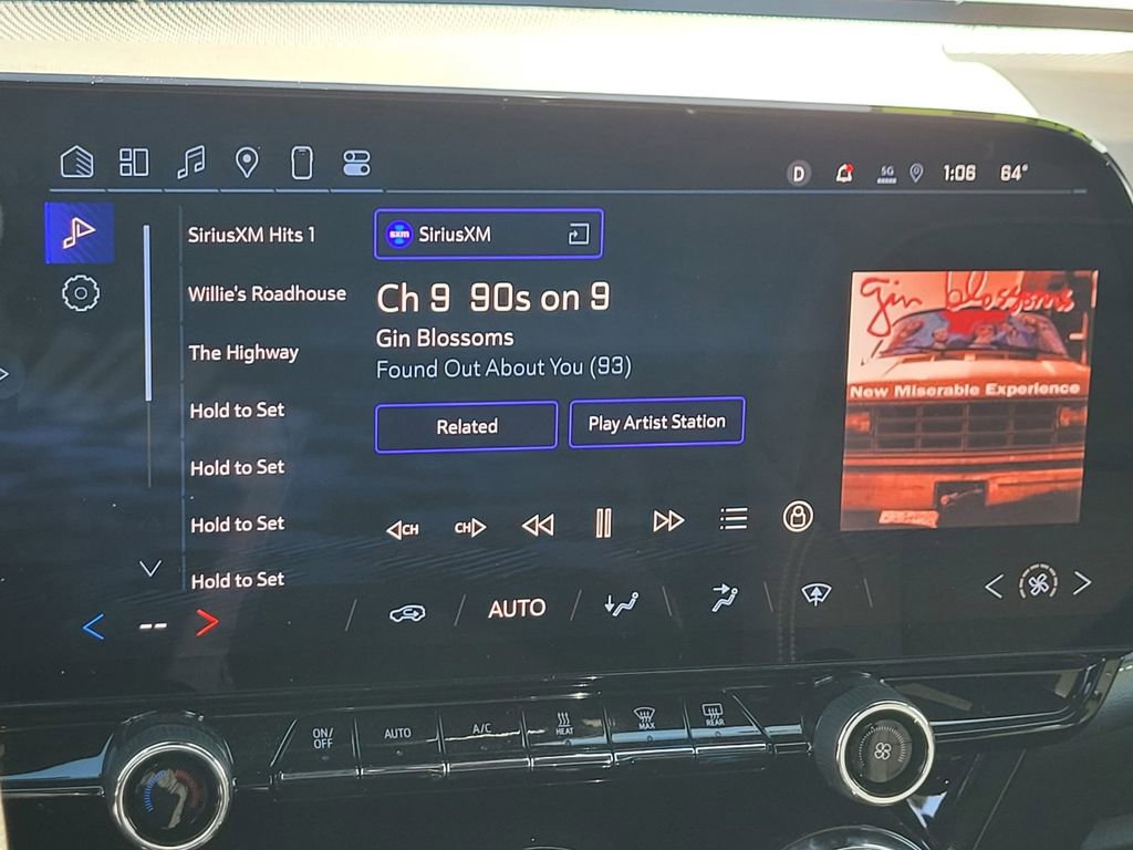 Used 2025 Chevrolet Blazer EV LT image 19