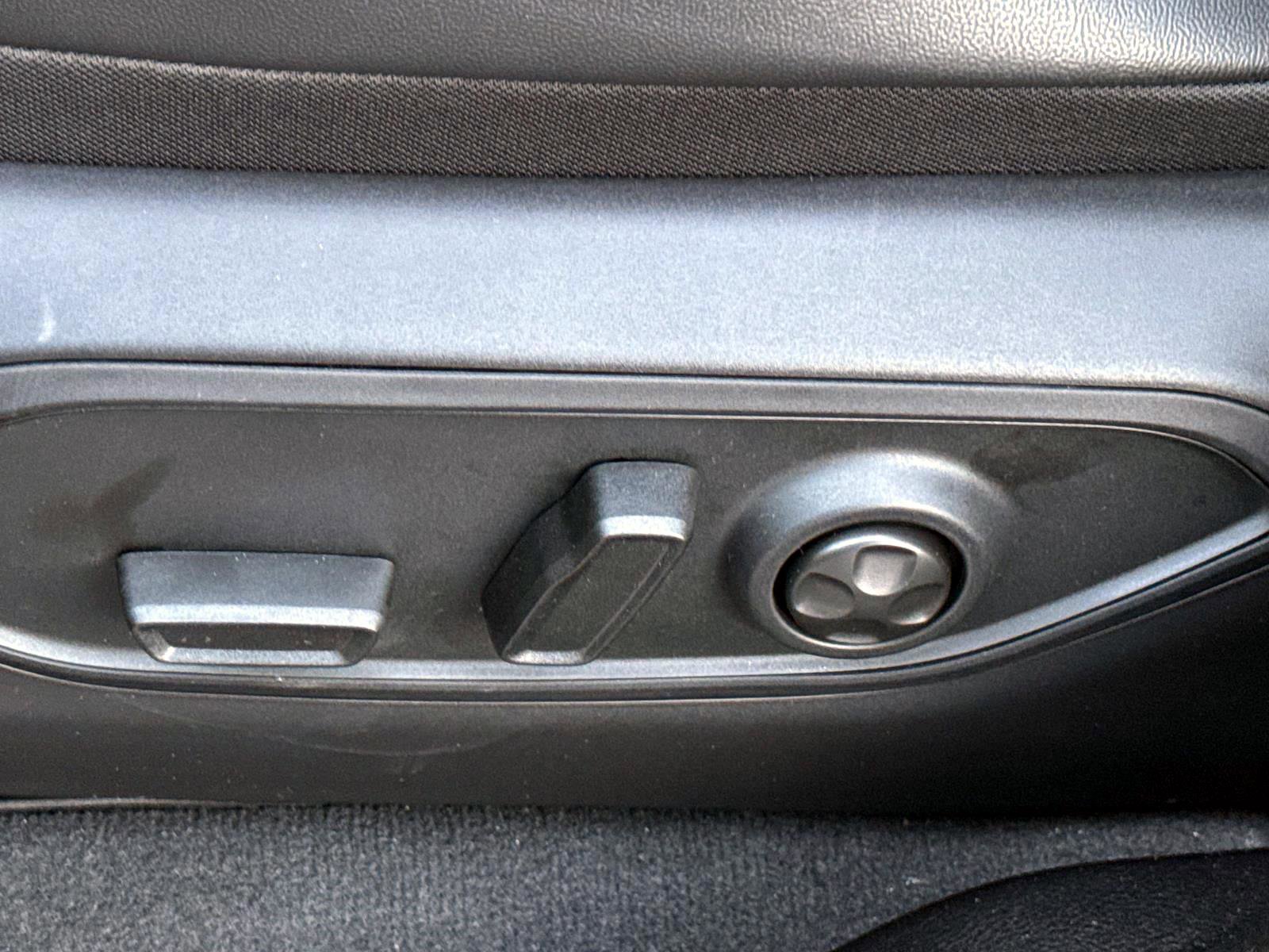 New 2025 Jeep Grand Cherokee Limited image 13