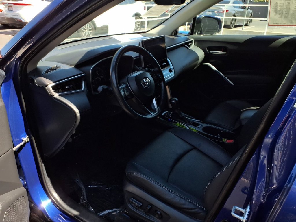 Certified 2024 Toyota Corolla Cross XLE FWD image 16