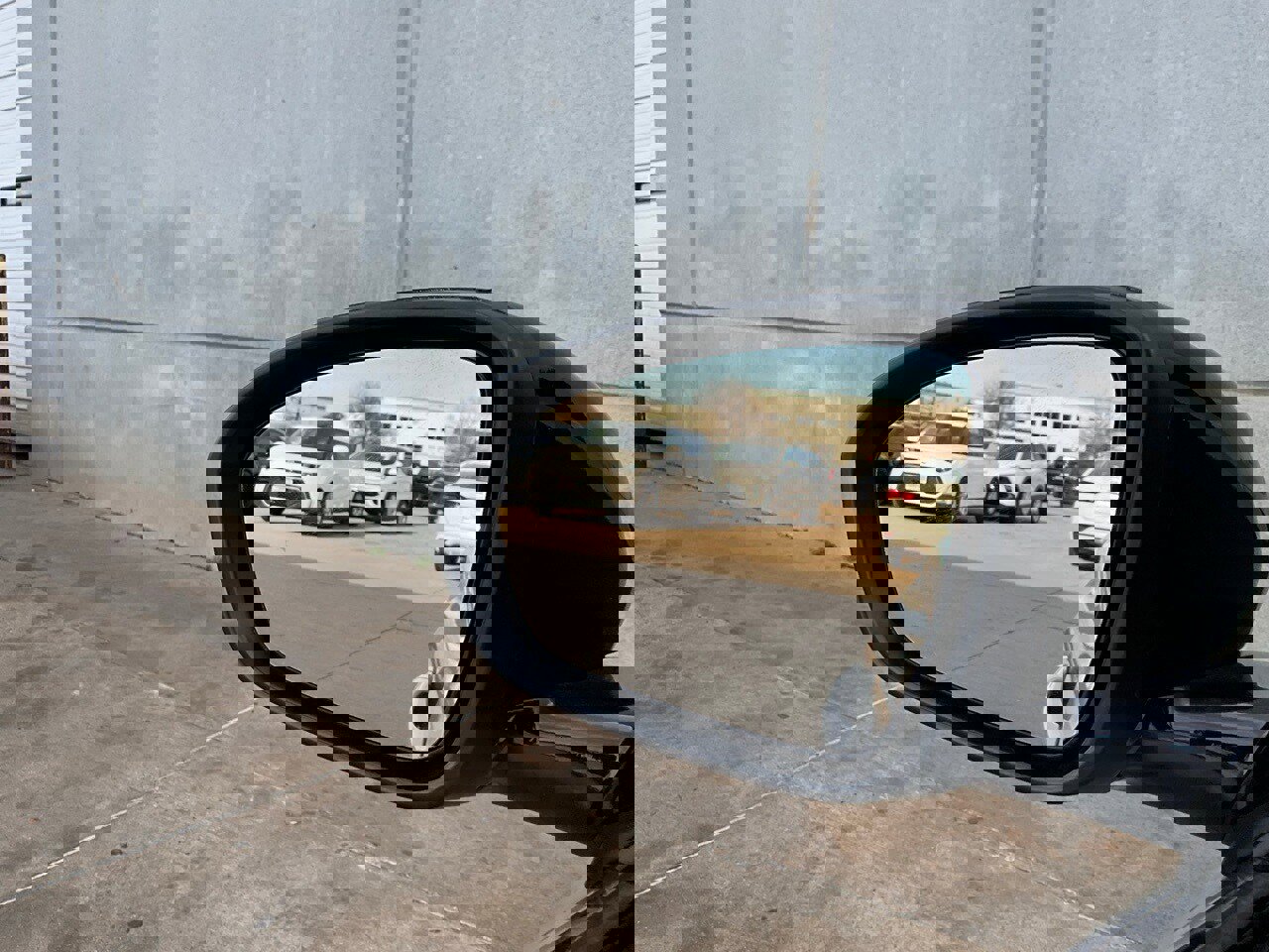 Used 2025 Nissan Altima 2.5 SR image 19