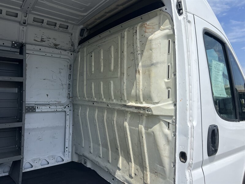Used 2023 RAM ProMaster 3500 FWD image 10