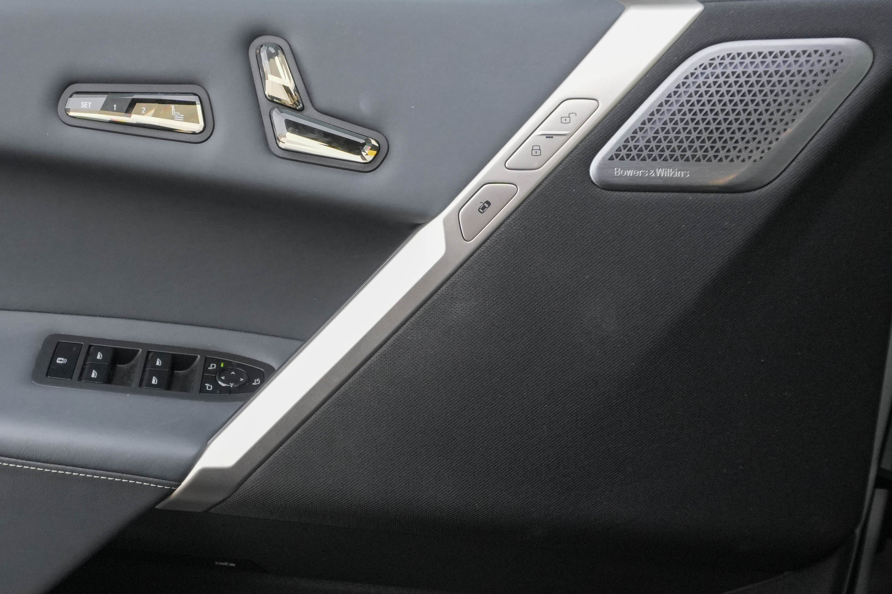 Used 2024 BMW iX M60 AWD/4WD image 14