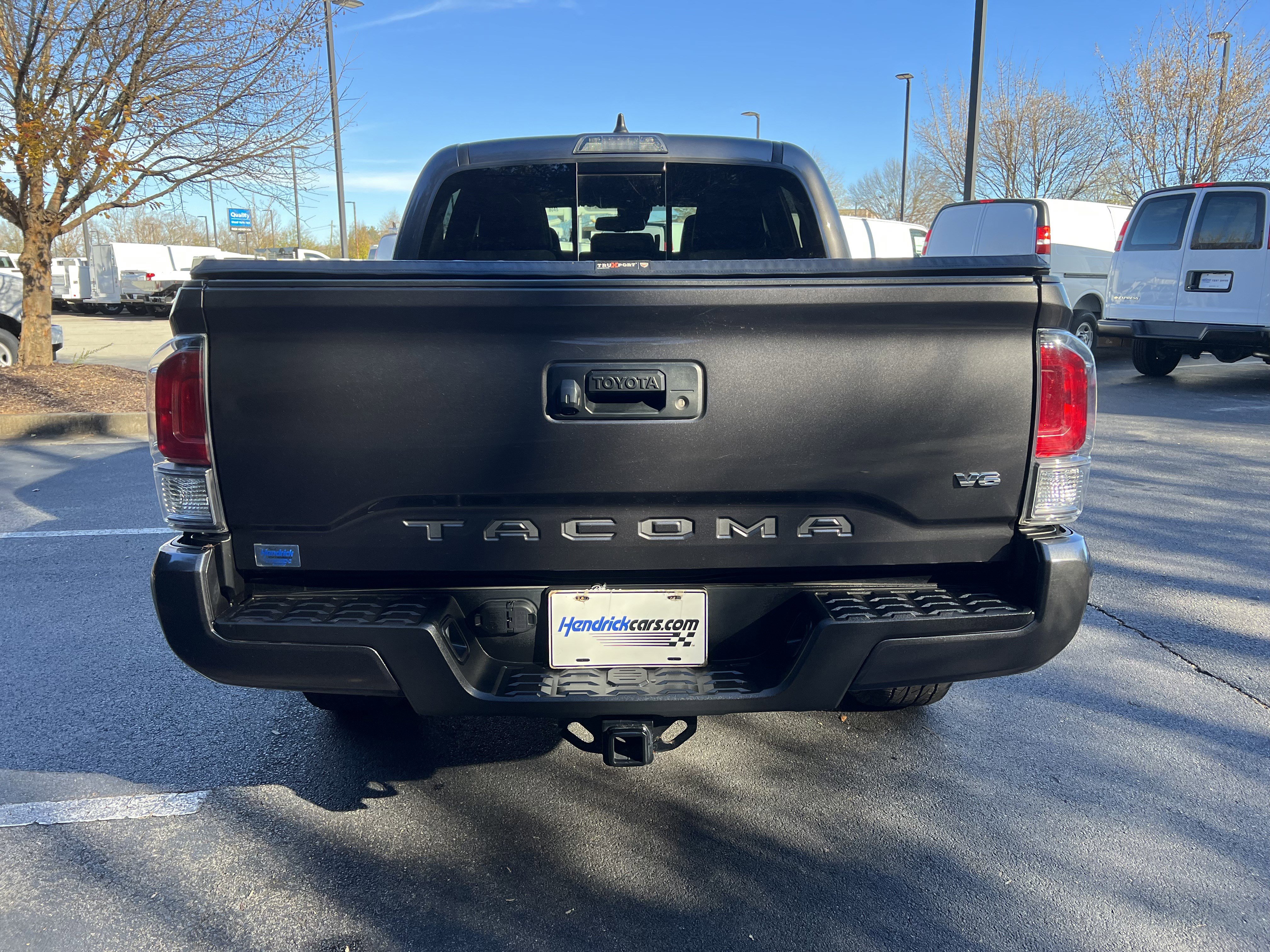 Used 2021 Toyota Tacoma TRD Sport image 9