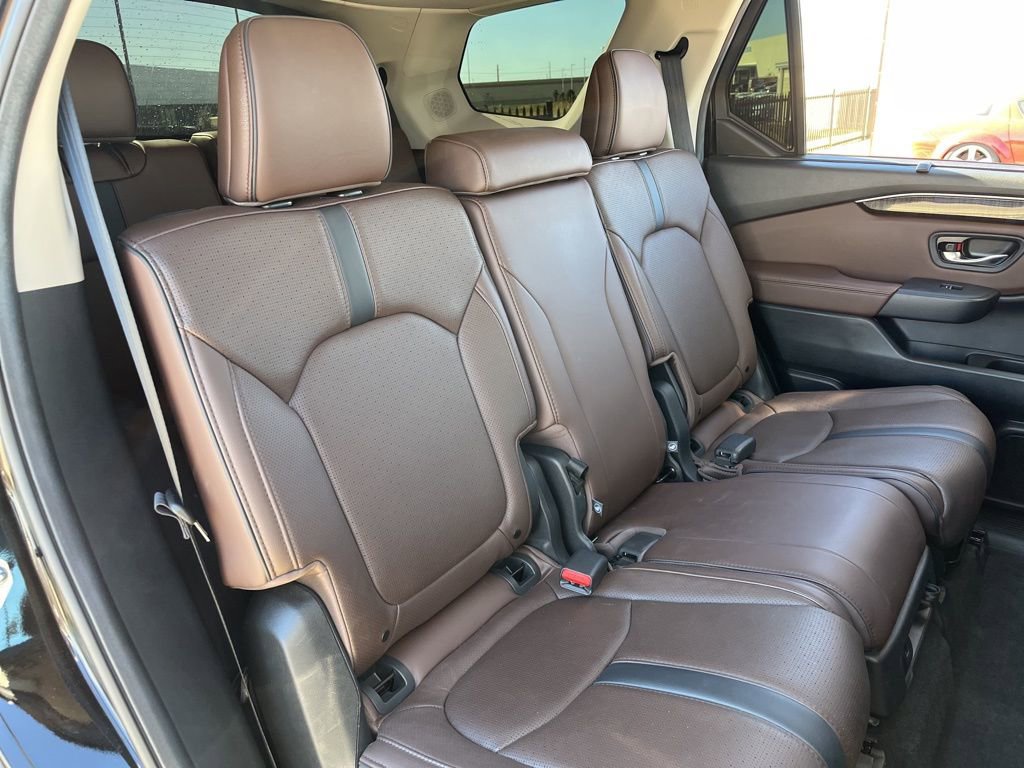 Used 2025 Honda Pilot Elite image 27