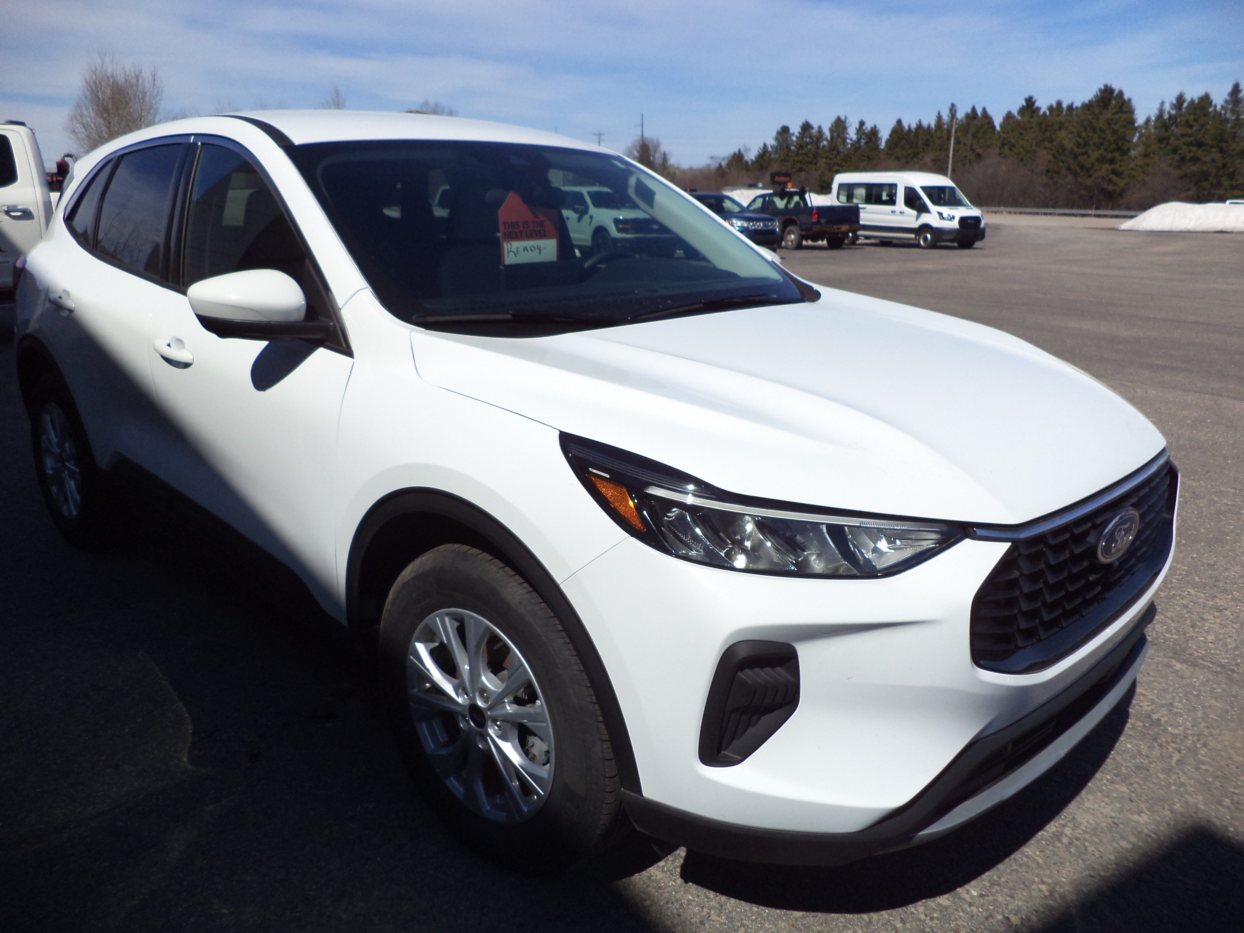 Used 2023 Ford Escape Active w/ Tech Pack #2 AWD/4WD image 9