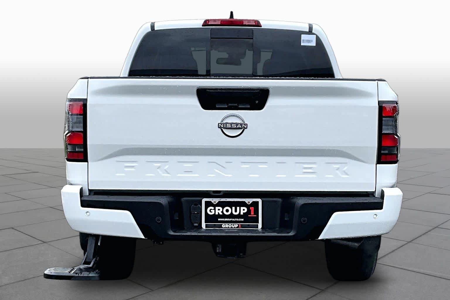 New 2026 Nissan Frontier SV RWD image 4