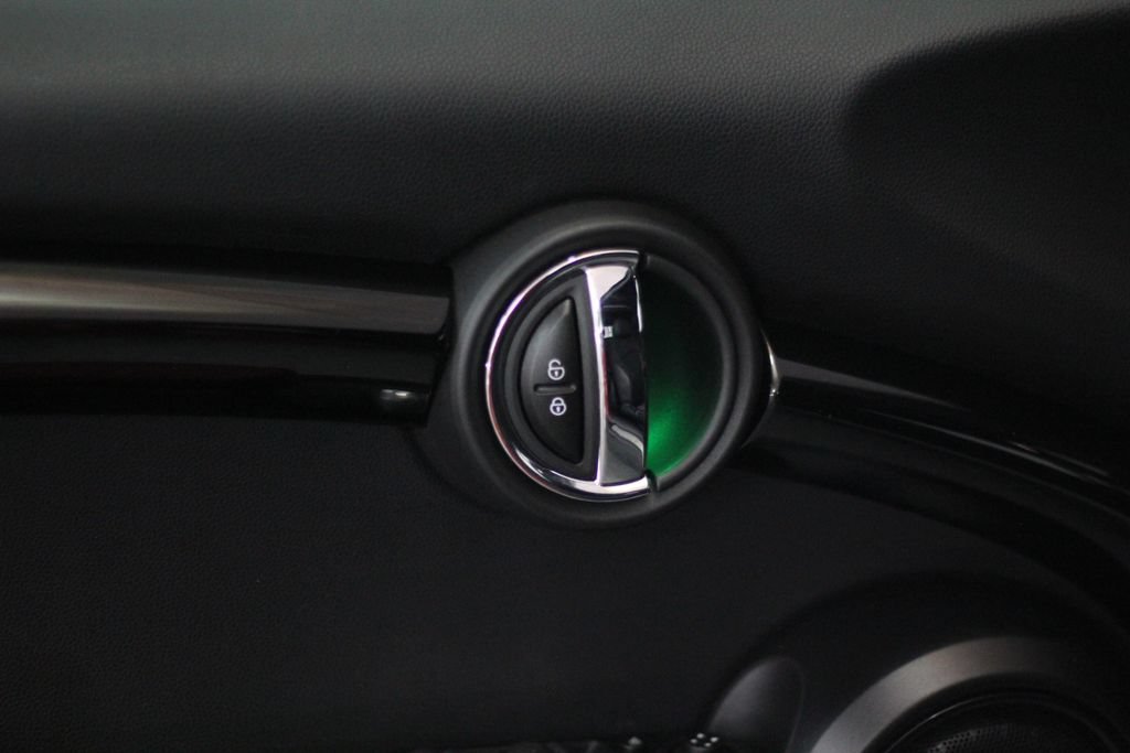 Used 2021 MINI Cooper S FWD image 40