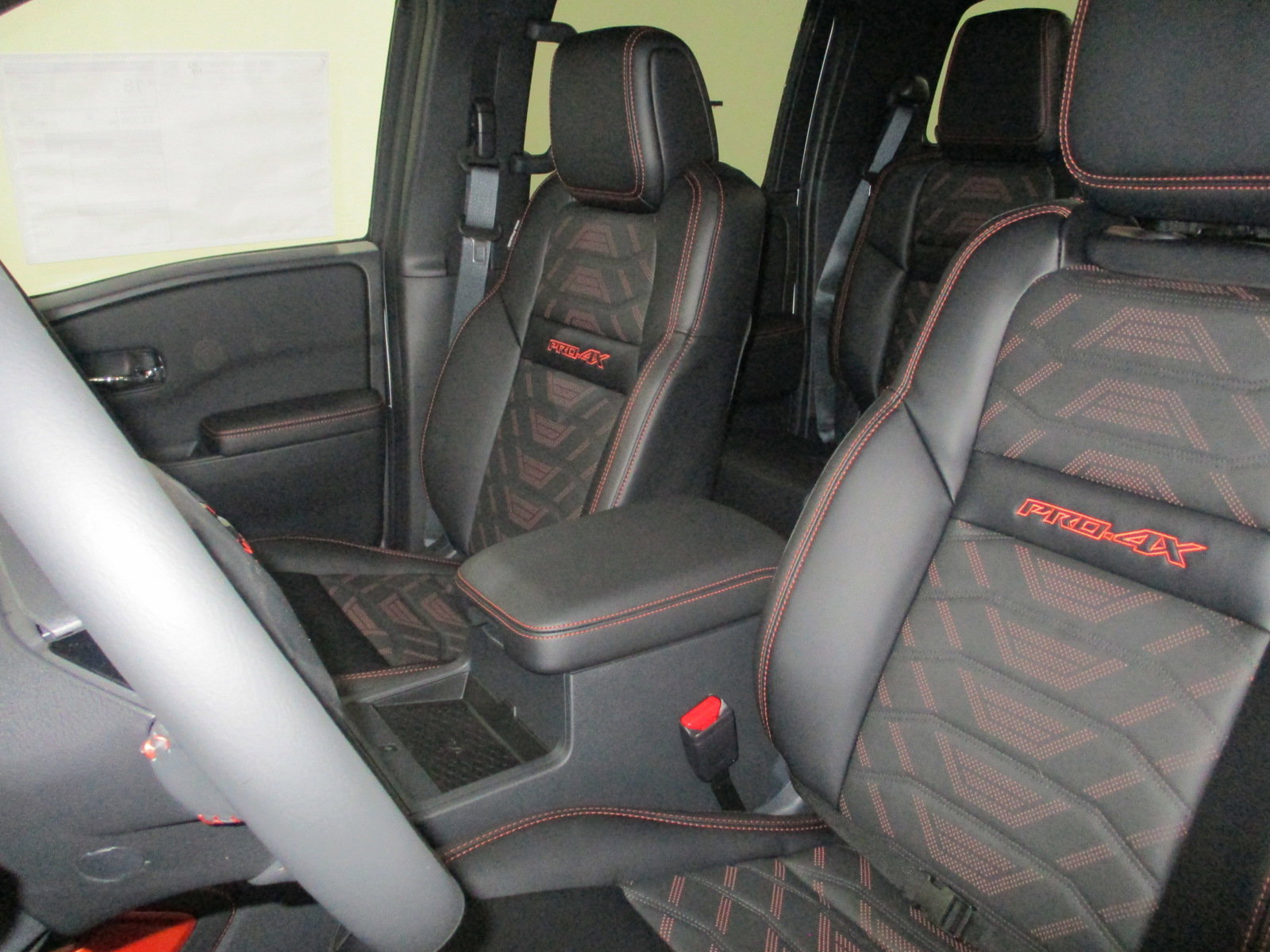 New 2025 Nissan Frontier PRO-4X w/ Pro Premium Package image 21
