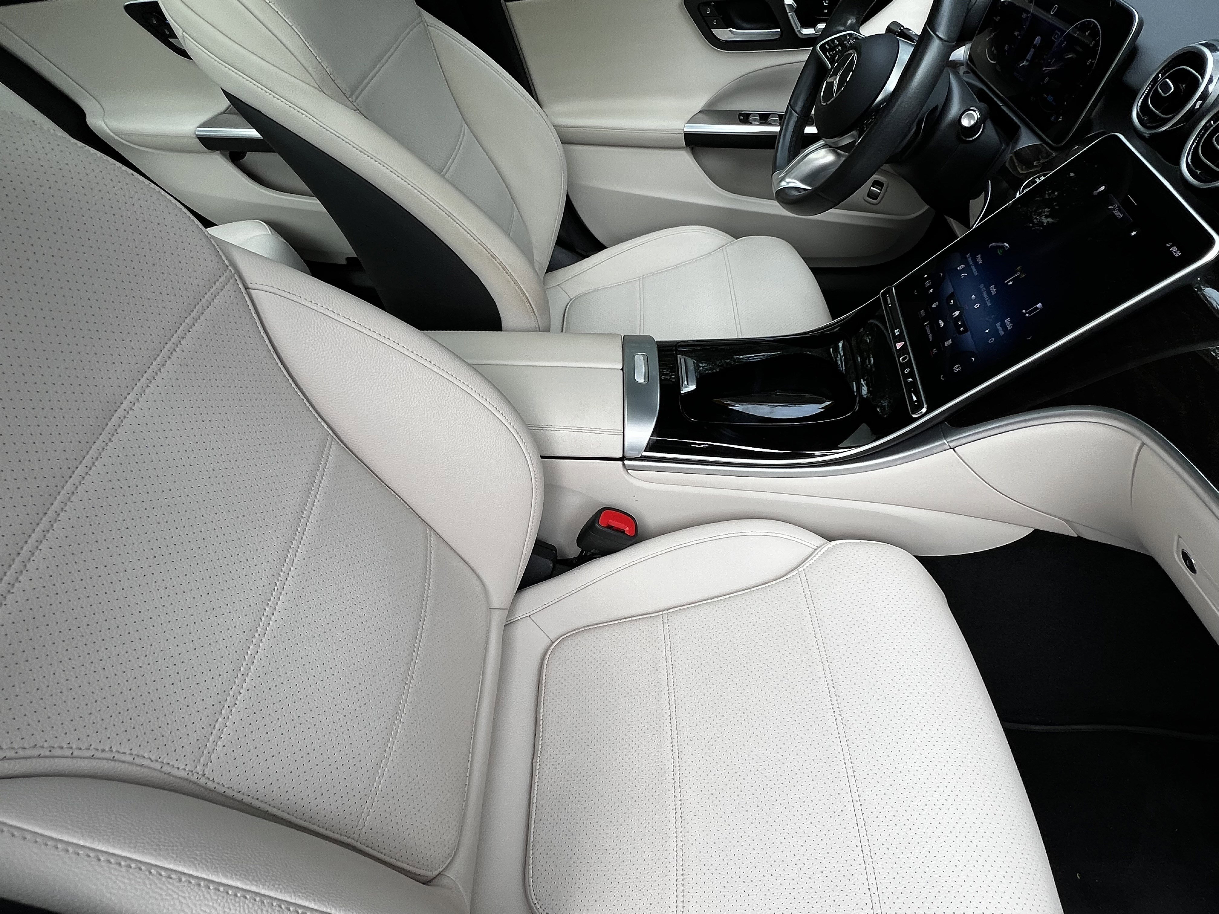Used 2022 Mercedes-Benz C 300 Sedan image 44