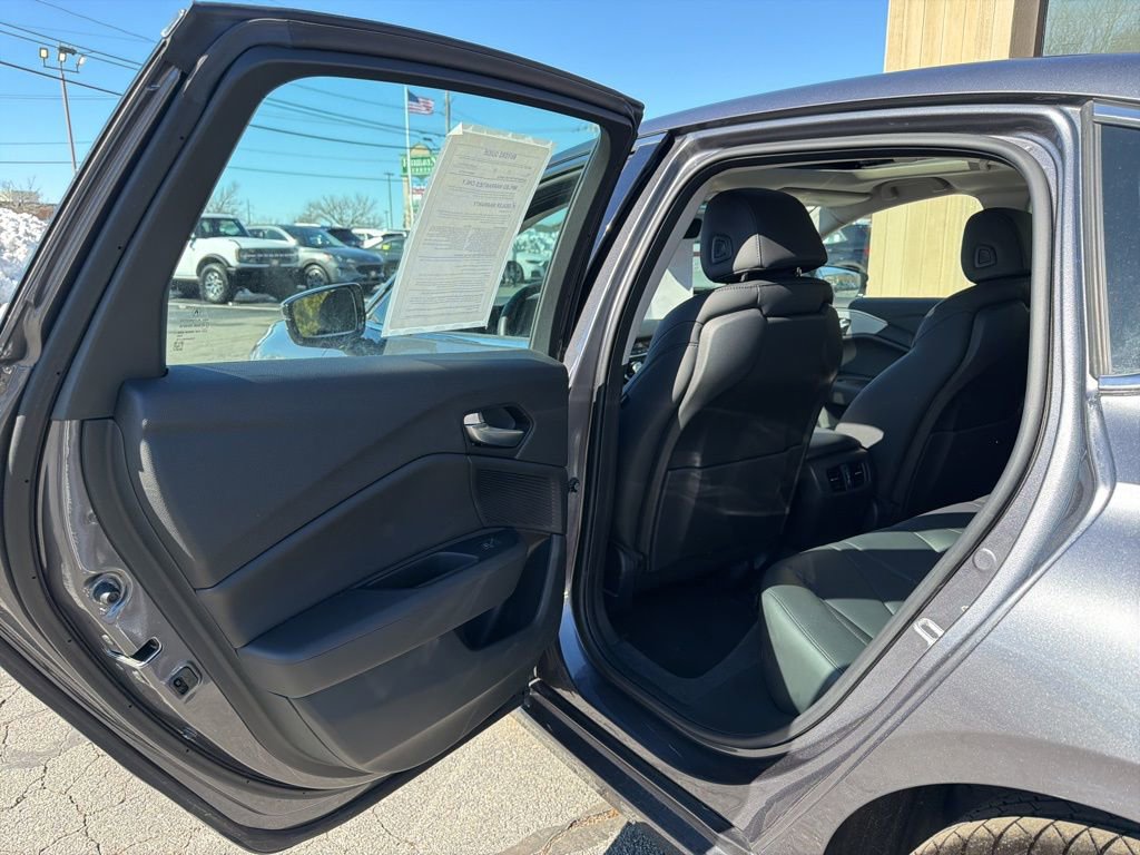 Used 2023 Acura TLX image 31