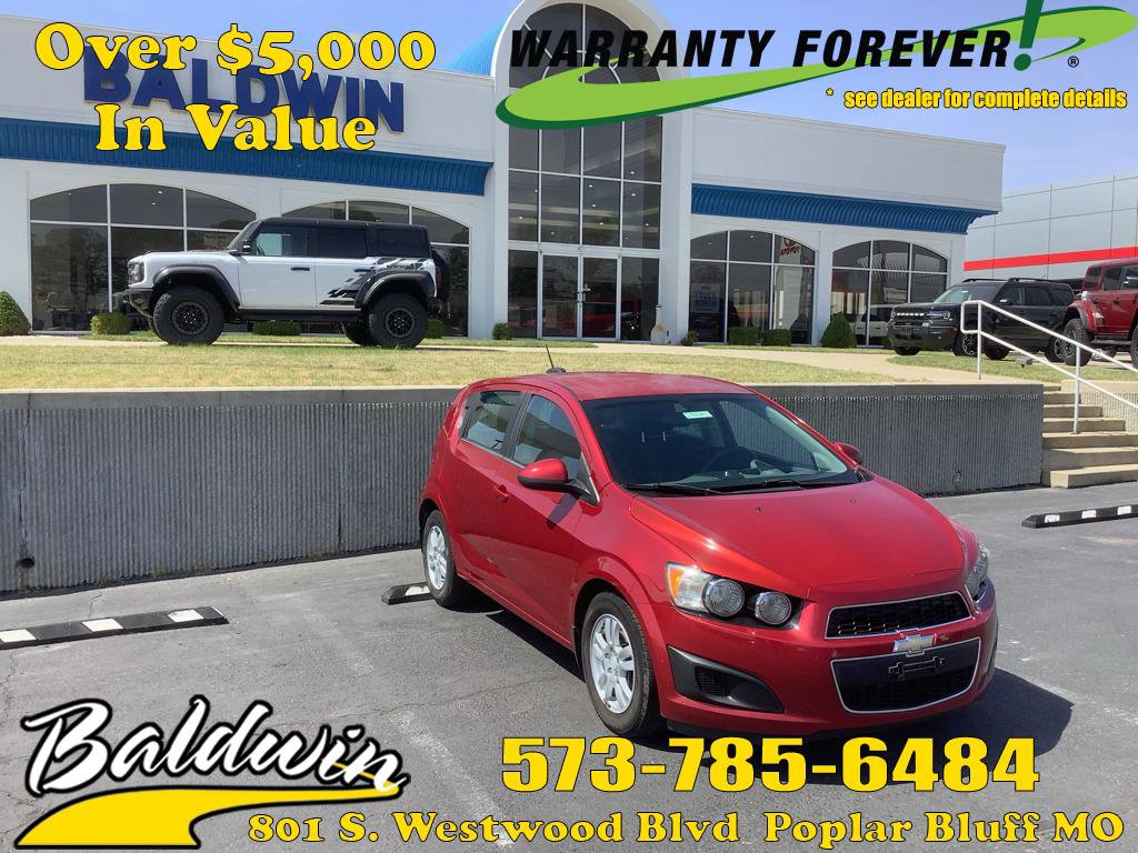 Used 2015 Chevrolet Sonic LT image 1