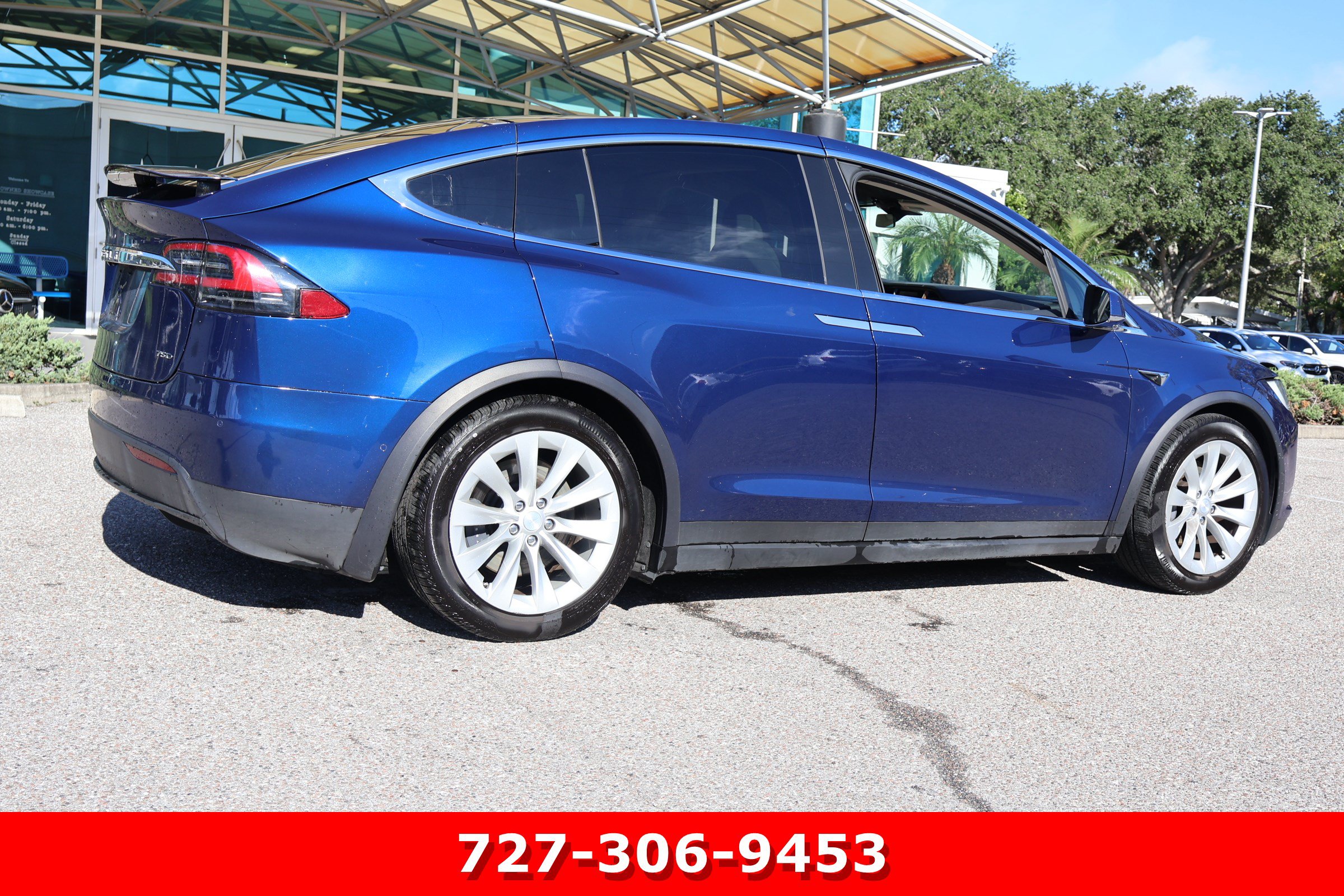 Used 2018 Tesla Model X AWD/4WD image 9