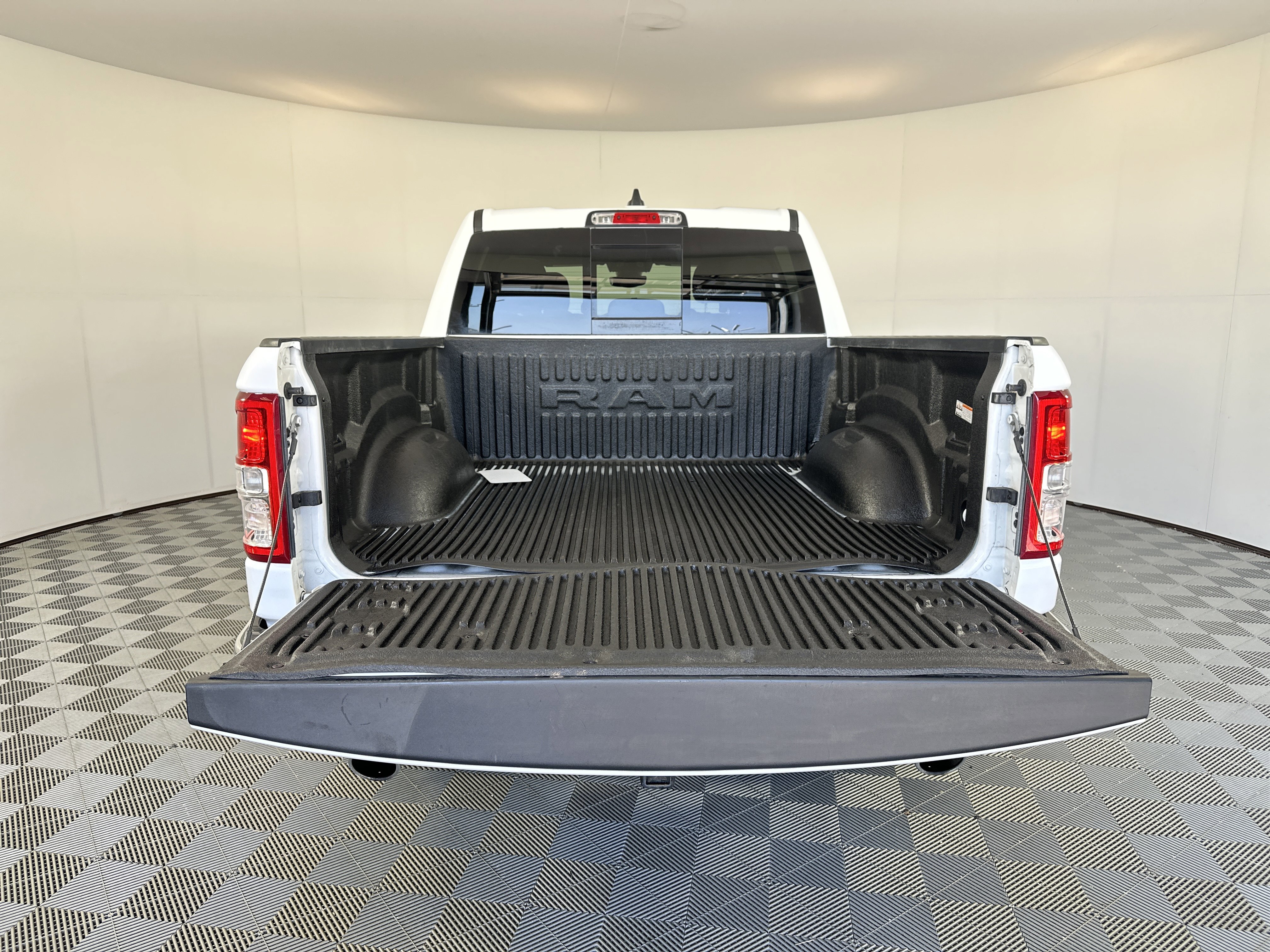 Used 2022 RAM 1500 Big Horn image 14