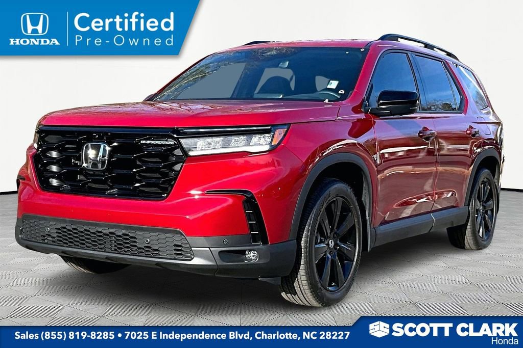 Certified 2025 Honda Pilot Black Edition image 3
