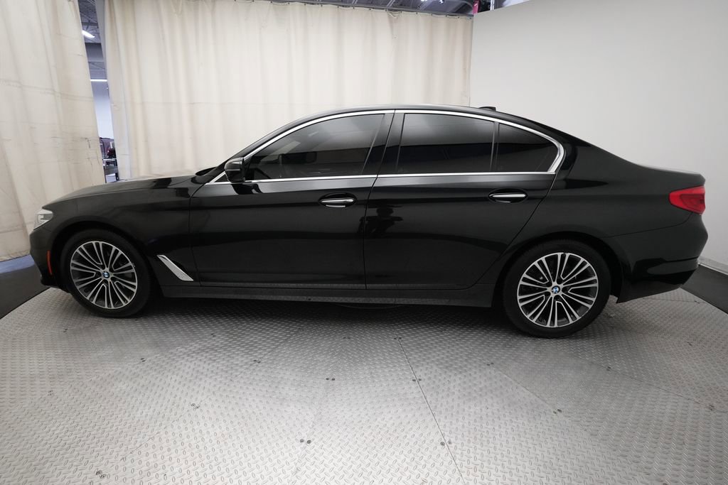 Used 2018 BMW 540i xDrive image 24